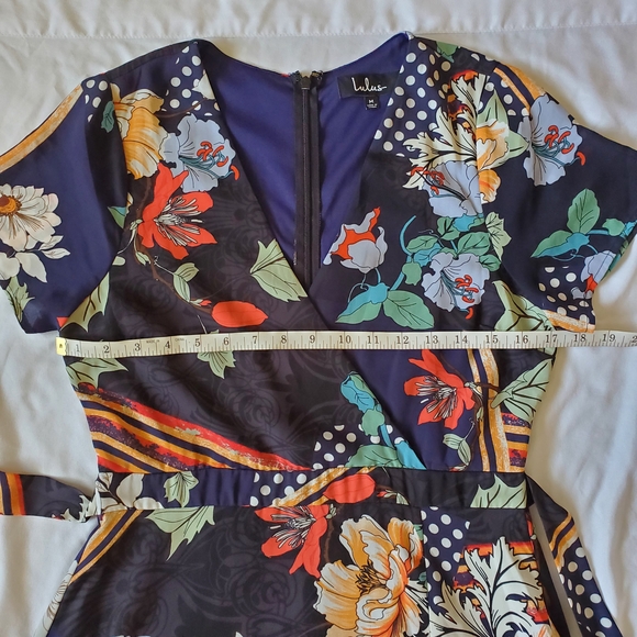 Aleta Navy Blue Print Short Sleeve Surplice Maxi Dress - Picture 11 of 13